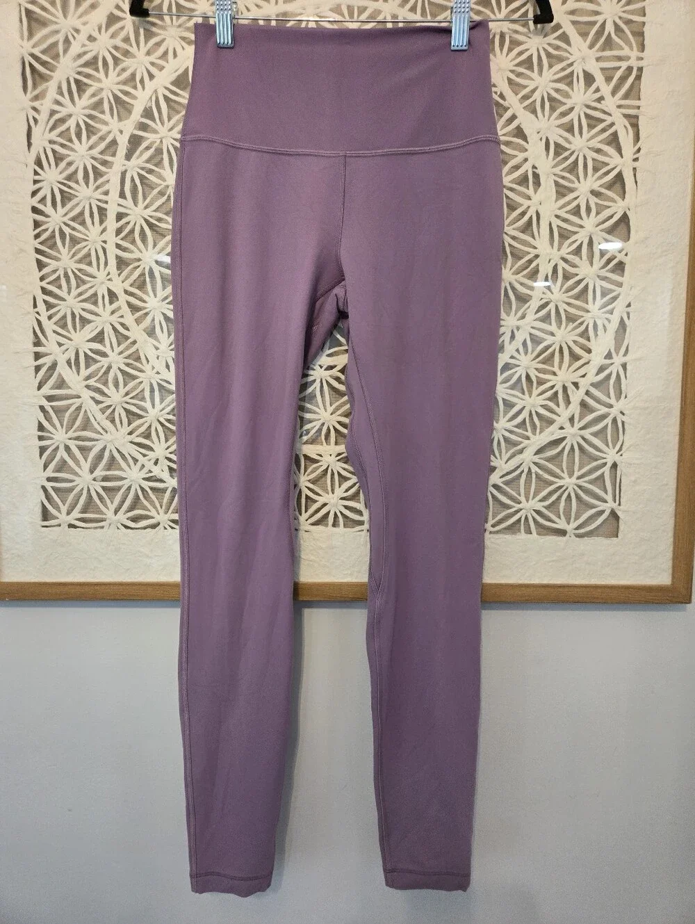 Lululemon Align High Rise Legging Size 6 Lavender - Picture 3 of 8